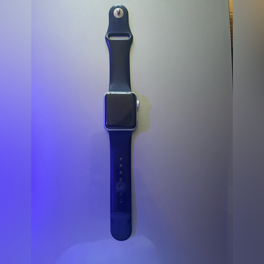Apple Watch Series 3 38mm Aluminum case